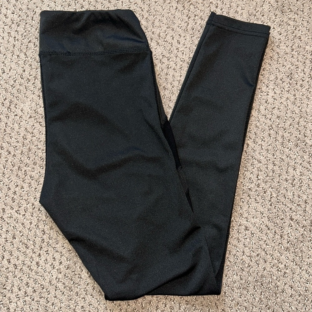 FREE (with buy) Mesh Cut-Out Leggings
